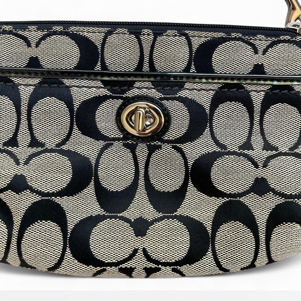 Vintage Coach Black and Grey Monogram Wristlet - Picture 8 of 8